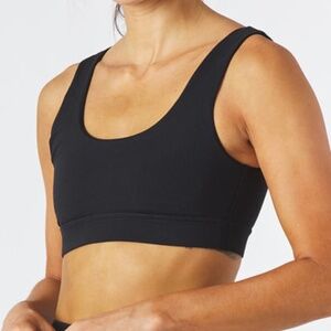 NWT Glyder Splendid Bra XS Black Sports Bra Scoop Neck Medium Support Workout